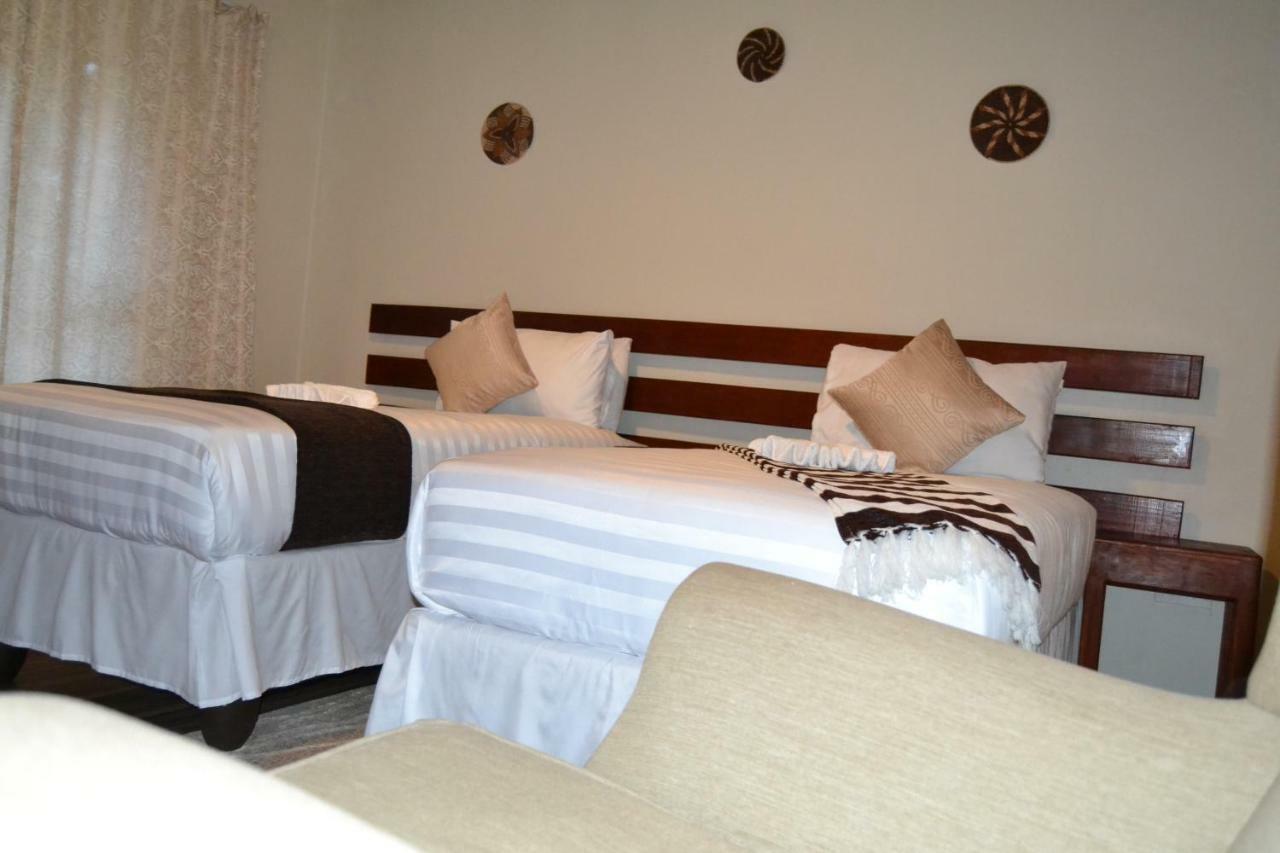 Chobe Sunset Chalets Lesoma Exterior foto