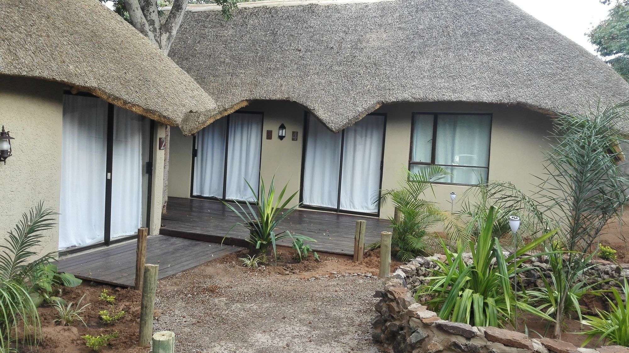 Chobe Sunset Chalets Lesoma Exterior foto