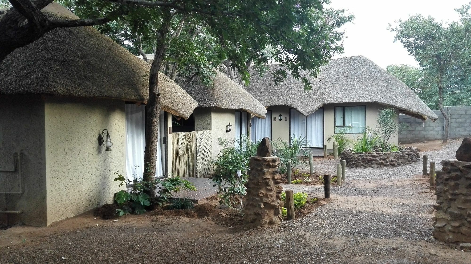 Chobe Sunset Chalets Lesoma Exterior foto